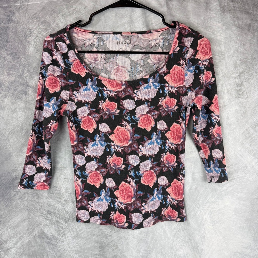 Mudd Floral Rose Ribbed Scoop Neck 3/4 Sleeve Top Black Pink Large